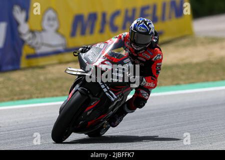 Maverick Vinales dalla Spagna di Aprilia Racing con Aprilia durante la MotoGP Gran Premi Monster ENERGY de Catalunya al Circuit de Barcelona-Catalunya Foto Stock