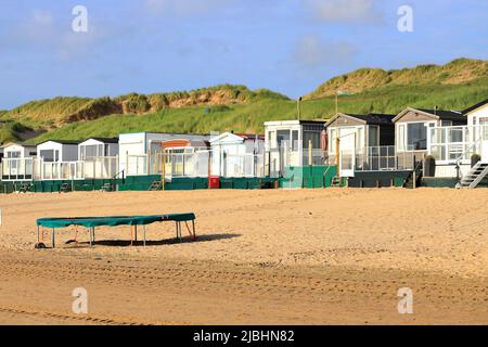 Capanna sulla spiaggia vicino Egmond aan Zee. Mare del Nord, Paesi Bassi. Foto Stock