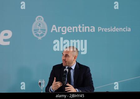 Buenos Aires, Argentina, 6th giugno 2022. Il Ministro dell'economia e delle finanze pubbliche Martín Guzmán ha presentato il progetto di reddito inatteso alla Camera del Governo. (Esteban Osorio/Alamy Live News) Foto Stock