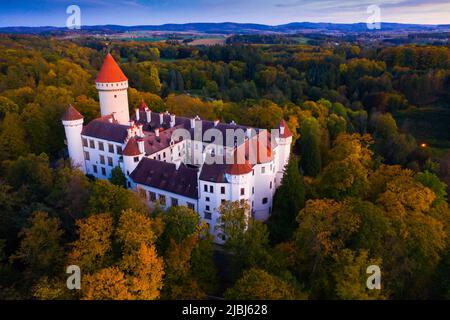 Castello medievale di Konopiste nella Repubblica Ceca Foto Stock