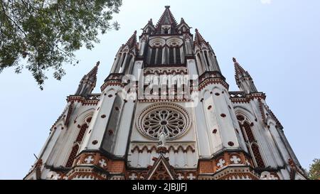 Facciata della Chiesa di nostra Signora di Lourdes a Trichy, Tamil Nadu, India Foto Stock