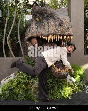 Tom Sandoval arriva alla prima mondiale DEL DOMINIO GIURASSICO di Universal Pictures, che si tiene al TCL Chinese Theatre lunedì 6 giugno 2022. (Foto di Sthanlee B. Mirador/Sipa USA) Foto Stock