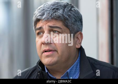 Buenos Aires, Argentina, 6th giugno 2022. Pablo Moyano, Vice Segretario Generale dei Truckers, è stato presente alla cerimonia di presentazione dell'inaspettato Foto Stock