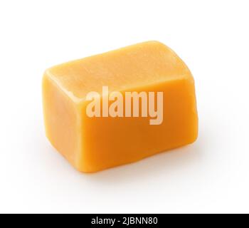 Cubetti di caramello con isolato su sfondo bianco. Foto Stock