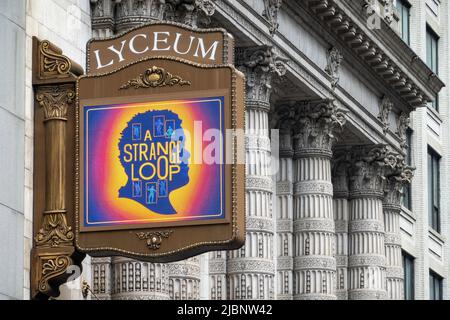 Lyceum Theatre con 'A Strange Loop' Marquee, 149 West 45th Street, NYC, USA 2022 Foto Stock