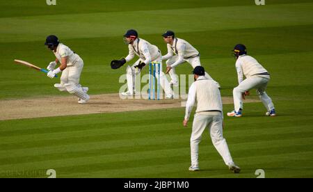 Middlesex in azione contro Derbyshire a Lords nel 10th aprile 2022 Foto Stock