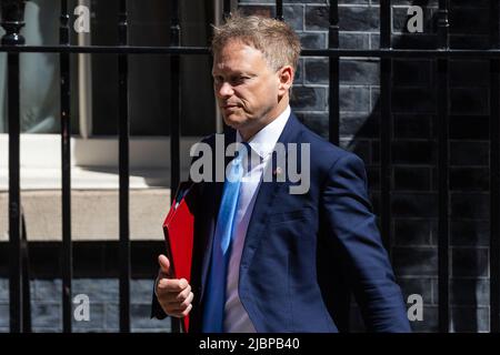 Londra, Regno Unito. 07th giugno 2022. Grant Shapps lascia una riunione di gabinetto a Downing Street, Londra. Il primo ministro Boris Johnson ha detto al suo gabinetto di “decraw a line” sotto lo scandalo Partygate dopo che è sopravvissuto per poco a un voto di fiducia nella sua leadership ieri entro il 211-148. (Foto di Tejas Sandhu/SOPA Images/Sipa USA) Credit: Sipa USA/Alamy Live News Foto Stock