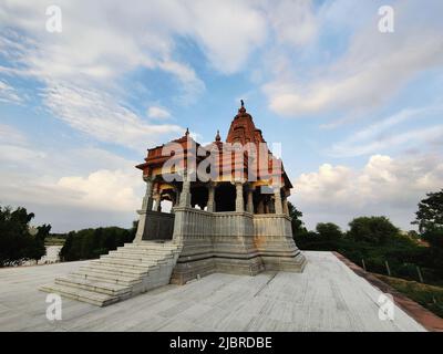 Shri Varaha Tempio vicino Neota Lake, Neota, Jaipur, Rajasthan, India Foto Stock