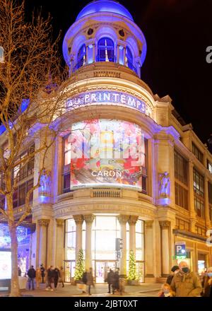 Francia, Parigi, le Printemps Haussmann, Boulevard Haussmann Foto Stock