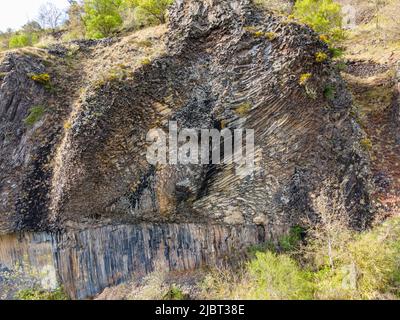 Francia, Haute Loire, organi di basalto a Saint-Julien-des-Chazes, Allier valle (vista aerea) Foto Stock