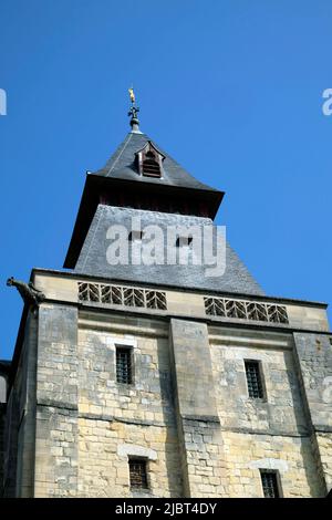 Francia, Somme, Abbeville, campanile costruito nel 1209, Boucher de Perthes museo Foto Stock