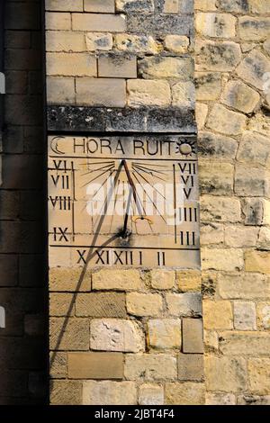 Francia, Somme, Abbeville, campanile costruito nel 1209, Boucher de Perthes museo, meridiana Foto Stock