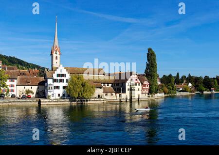 Svizzera, Cantone di Sciaffusa, Stein am Rhein, parte storica della città sulla riva del fiume Reno, Monastero di St. Georg Foto Stock