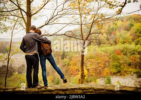 I turisti che amano il Letchworth state Park, New York state Foto Stock