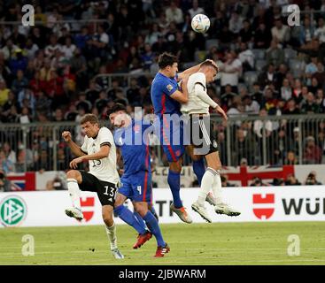 Monaco di Baviera, Germania. 07th giugno 2022. 7th giugno 2022, Allianz Arena, Monaco, UEFA Nations League Germania vs Inghilterra, nella foto Thomas Muller (Germania), Declan Rice (Inghilterra), Harry Maguire (Inghilterra), Kai Havertz (Germania) Credit: dpa/Alamy Live News Foto Stock