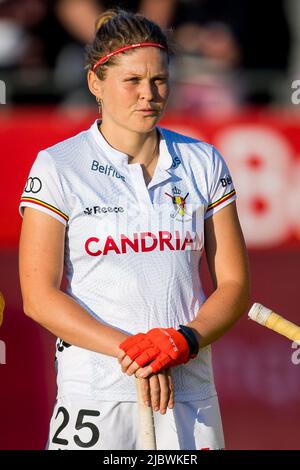 Wilrijk, Anversa. 08 giugno 2022, il belga Pauline Leclef ha illustrato all'inizio di una partita di hockey tra le Red Panthers belghe e la Cina nella fase di gruppo (gioco 10 su 16) del concorso femminile FIH Pro League, mercoledì 08 giugno 2022 a Wilrijk, Anversa. BELGA PHOTO LAURIE DIEFFEMBACQ Foto Stock