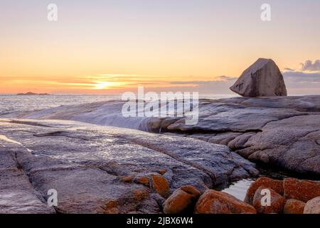 Dawn al Bicheno Blohole Foto Stock