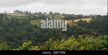 Paesaggio panoramico in Aveyron Francia Foto Stock