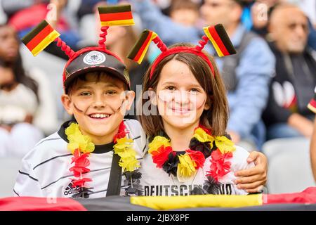 I tifosi DFB della UEFA Nations League 2022 si accaminano IN GERMANIA - INGHILTERRA 1-1 nella stagione 2022/2023 il Juni 07, 2022 a Monaco di Baviera, Germania. © Peter Schatz / Alamy Live News Foto Stock