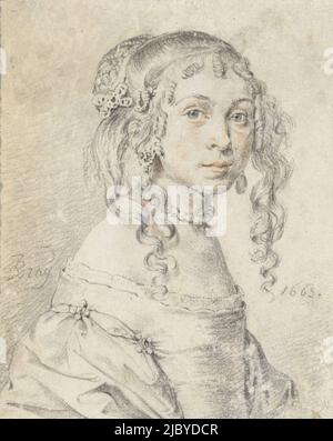 Ritratto di una ragazza, Jan de Bray, 1663, Ritratto di una giovane donna sconosciuta; busto a destra con ricci lunghi, un filo di perle intorno al collo e perle nelle orecchie., disegnatore: Jan de Bray, 1663, carta, h 119 mm x w 94 mm Foto Stock