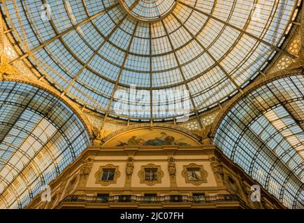 Galleria Vittorio Emanuele ll a Milano. Foto Stock