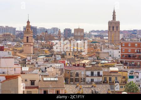 Skyline della città vecchia da Torres de Quart - Valencia, Spagna Foto Stock