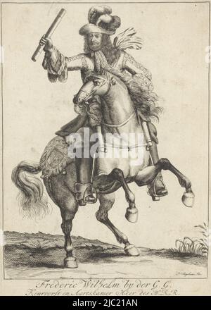 Ritratto di Frederik Willem, Elettore di Brandeburgo, a cavallo con un bastone di comando in mano. In fondo al margine il suo nome e la sua funzione in olandese, Rider Ritratto di Frederik Willem, Elettore di Brandeburgo., Print maker: Pieter Stevens (vermeld nel 1689), (menzionato in oggetto), editore: Nicolaes Visscher (i), (menzionato in oggetto), editore: Nicolaes Visscher (II), (menzionato in oggetto), Amsterdam, 1640 - 1688, paper incisione, incisione, h 235 mm x l 160 mm Foto Stock