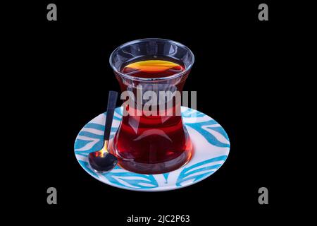 Tè turco (CAY), servita in forma di tulipano Foto stock - Alamy