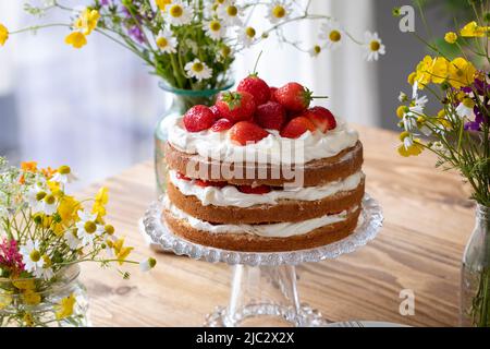 Fragola e crema di metà estate scandinava Foto Stock