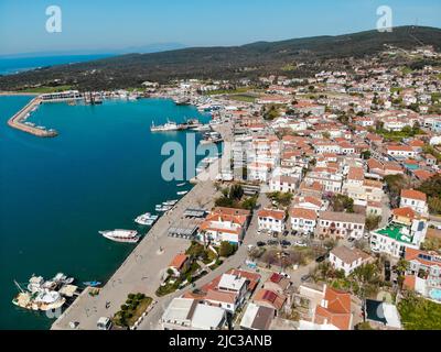 Vista aerea dell'isola di Lunda. Località - Canda nella costa di Ayvalik, provincia di Balikesir. Turchia Foto Stock