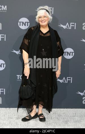 LOS ANGELES - GIUGNO 9: Angela Cartwright al Tributo di gala del 48th AFI Life Achievement Award che celebra Julie Andrews al Dolby Theatre il 9 giugno 2022 a Los Angeles, CA Foto Stock