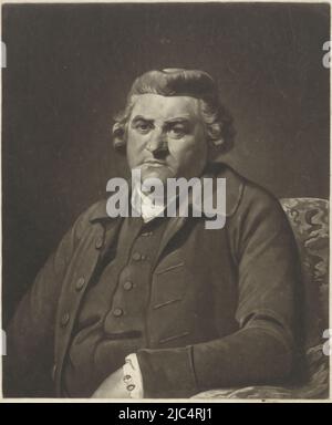 Il predicatore e poeta Thomas Warton siede in una sedia, Ritratto di Thomas Warton, tipografo: Charles Howard Hodges, (menzionato sull'oggetto), dopo: Joshua Reynolds, (menzionato sull'oggetto), editore: William Dickinson, (Menzionato sull'oggetto), Londra, 1786, carta, incisione, a 460 mm x l 330 mm Foto Stock