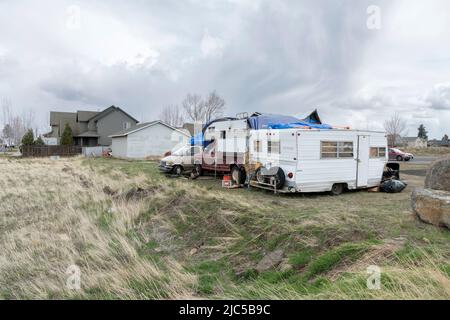 USA, Oregon, New Bend, 27th e Capella Pl, 2018 *** Local Caption *** USA, Oregon, Bend, New Bend, 27th Street, Strada, sviluppo, urbano, ameri Foto Stock