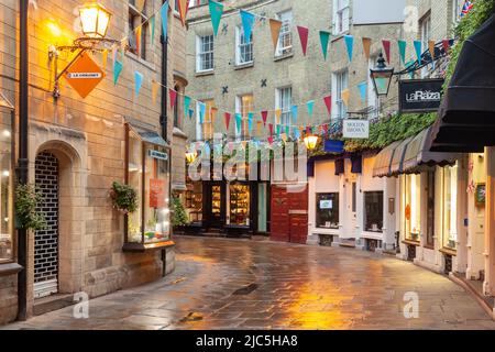 Serata sul Rose Crescent nel centro di Cambridge, Inghilterra. Foto Stock