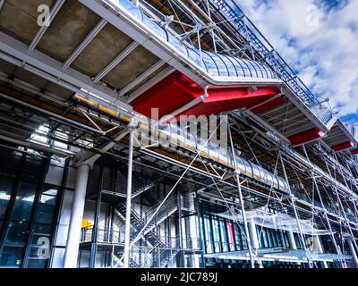 Facciata moderna del Musée Georges Pompidou, Parigi 4, Francia. Foto Stock