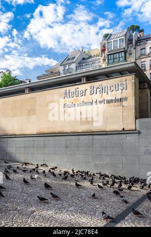 Esterno moderno dell'Atelier Brancusi, Place Georges Pompidou, Parigi 4, Francia. Foto Stock