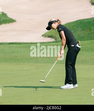 Seul, Corea del Sud. 10th giugno 2022. Park so-Hye (KOR), 10 giugno 2022 - Golf : Park so-Hye della Corea del Sud putts sul 10th verde durante il primo round del KLPGA Celltrion Queens Masters 2022 al Seolhaeone Country Club di Yangyang, a est di Seoul, Corea del Sud. Credit: Lee Jae-Won/AFLO/Alamy Live News Foto Stock