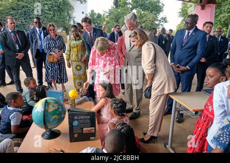 Repubblica Democratica del Congo. 10th giugno 2022. RDC Congo seconda giornata Lady Denise Nyakeru, RDC Congo Presidente Felix Tshisekedi, Regina Mathilde del Belgio e Re Philippe - Filip del Belgio - discorso del re Philippe all'università di Lubumbashi - durante una visita ufficiale della coppia reale belga nella Repubblica Democratica del Congo, 10 del giugno 2022, a Kinshasa. Il Re e la Regina Belga visiteranno Kinshasa, Lubumbashi e Bukavu dal 7th giugno al 13th giugno. Photo by Olivier Polet/ABACAPRESS.COM Credit: Abaca Press/Alamy Live News Foto Stock