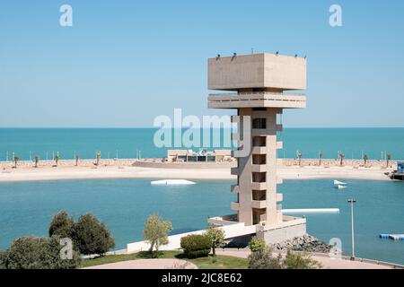 Una torre panoramica situata nell'Isola Verde di Kuwait City, Kuwait Foto Stock