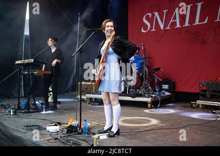 Oslo, Norvegia. 10th giugno 2022. Il cantante e cantautore americano Snail Mail suona un concerto dal vivo durante il festival musicale norvegese Loaded Festival 2022 di Oslo. (Photo Credit: Gonzales Photo/Alamy Live News Foto Stock