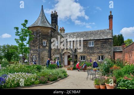 Garden Cottage vicino al Weston Walled Garden a RHS Bridgewater, Worsley, Manchester Foto Stock