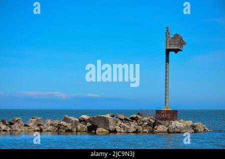 Paesaggio costiero. Habitat sulle rive del lago Erie, Ohio USA Foto Stock