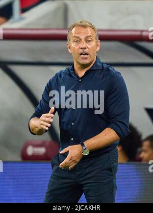 L'allenatore di DFB Hans-Dieter Hansi Flick , Bundestrainer, Nationaltrainer, nella UEFA Nations League 2022 partita UNGHERIA - GERMANIA nella stagione 2022/2023 su Juni 11, 2022 a Budapest, Ungheria. © Peter Schatz / Alamy Live News Foto Stock