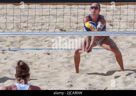 Roma, Italia. 11th giugno 2022. Bukovec/Brandie (Canada) durante i Campionati del mondo di Beach Volley (day2), Beach Volley a Roma, Italia, Giugno 11 2022 Credit: Independent Photo Agency/Alamy Live News Foto Stock