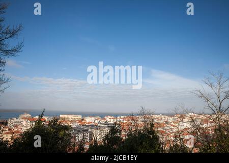 Foto della città di Arcachon, in Francia, scattata dall'alto durante un pomeriggio soleggiato. Arcachon è la città principale della baia di Arcachon (bassin d'Arcachon, o Foto Stock