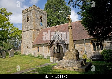 St Michaels Church South Littleton vicino a Evesham UK Foto Stock