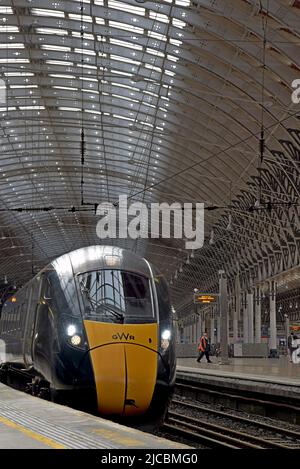 Great Western Railway Hitachi 800 classe Intercity treni ad alta velocità a Paddington Station, Londra, Regno Unito Foto Stock