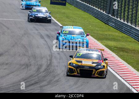 17 BERTHON Nathanael (fra), Comtoyou DHL Team Audi Sport, Audi RS 3 LMS, azione durante il WTCR - gara d'Ungheria 2022, 3rd round della FIA World Touring Car Cup 2022, sull'Hungaroring dal 10 al 12 giugno a Budapest, Ungheria - Foto Gregory Lenormand / DPPI Foto Stock