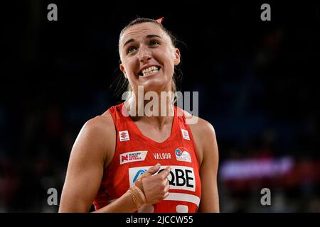 12th giugno 2022; Ken Rosewall Arena, Sydney, nuovo Galles del Sud, Australia; Australian Suncorp Super Netball, NSW Swifts versus Queensland Firebirds; Sarah Klau dei Swifts dopo il gioco Foto Stock