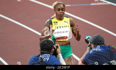 31st LUGLIO 2021 - TOKYO, GIAPPONE: Elaine Thompson-Herah della Giamaica vince la finale femminile del 100m nel 10,61, istituendo un nuovo record olimpico al Tokyo 202 Foto Stock